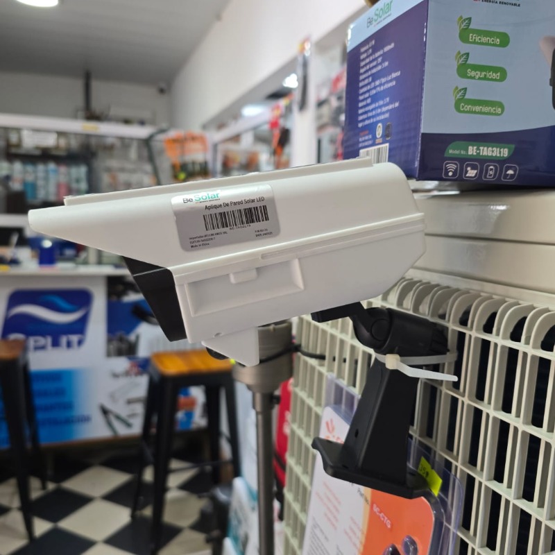 Luz Simil Cámara Con Sensor Solar