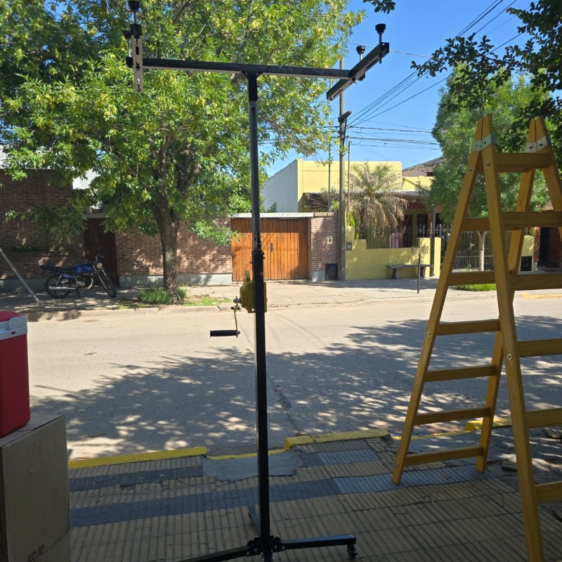 Elevador De Equipos Hasta 175k Eleva 4 Metros